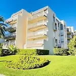 Beau 2 Pieces Santa Lucia St Raphael - Piscine * Saint-Raphael (Var)