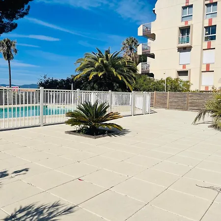 Beau 2 Pieces Santa Lucia St Raphael - Piscine Saint-Raphael (Var)