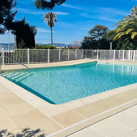 Beau 2 Pieces Santa Lucia St Raphael - Piscine Saint-Raphael (Var)